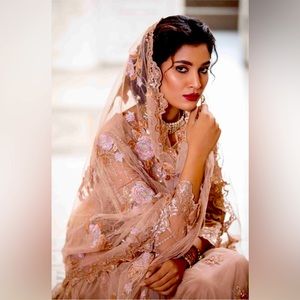 Floral Featuring Irresistible Hues Pink Enhanced Captivating Composition🌺